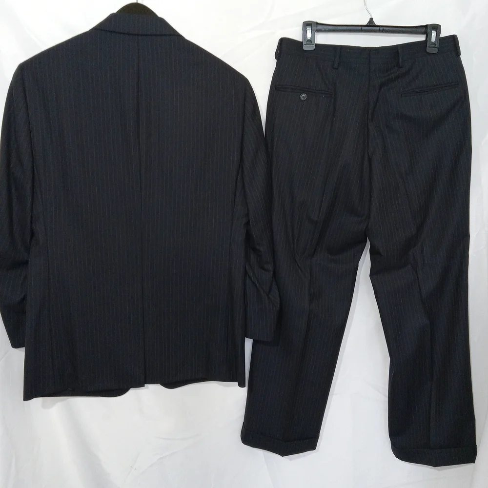 Jos A Bank Black 100% Wool Pinstriped Full Suit Set Blazer Size 38S Pants 32x28 - Picture 2 of 15
